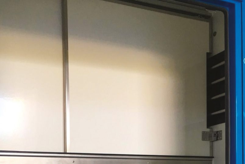 Due porte scorrevoli