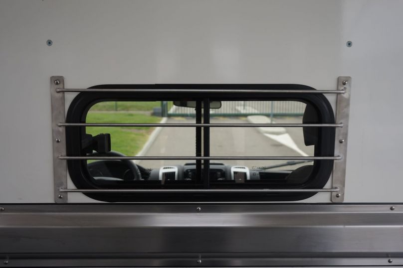 Finestra cabina/cavalli